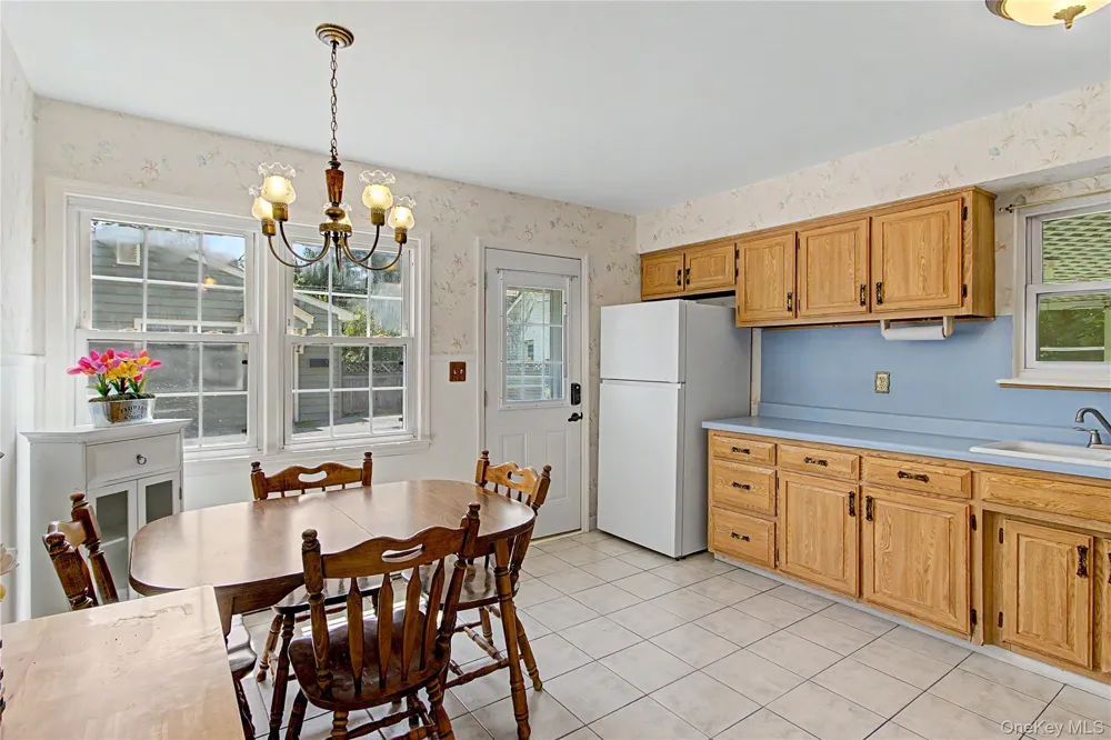 38 Seely Street Walden, NY 12586
