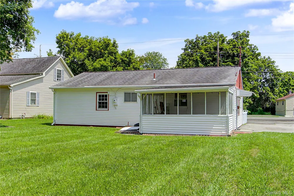 38 Seely Street Walden, NY 12586