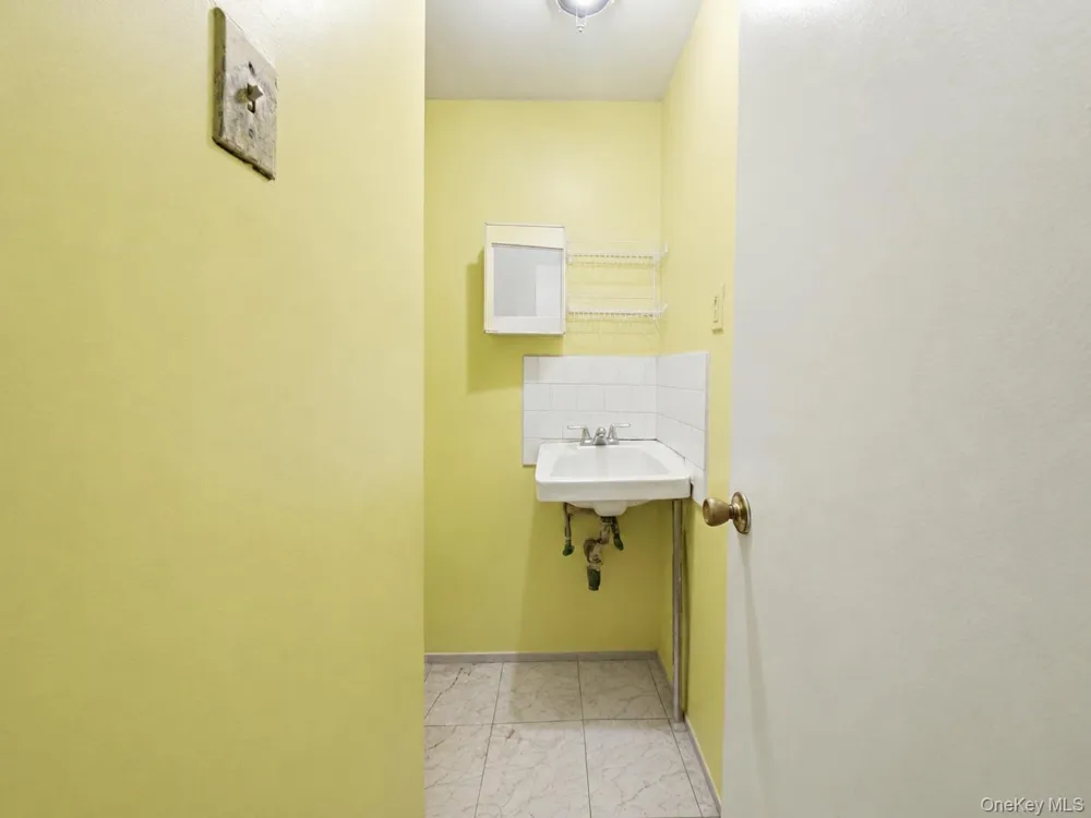 320 Jackson Avenue Bronx, NY 10454
