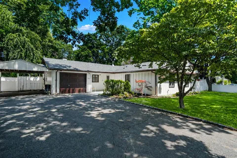1011 Old Town Road