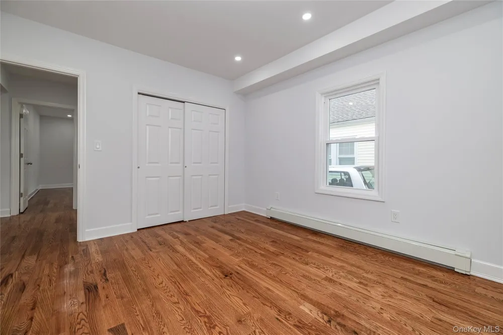 171 S Brookside Avenue Freeport, NY 11520