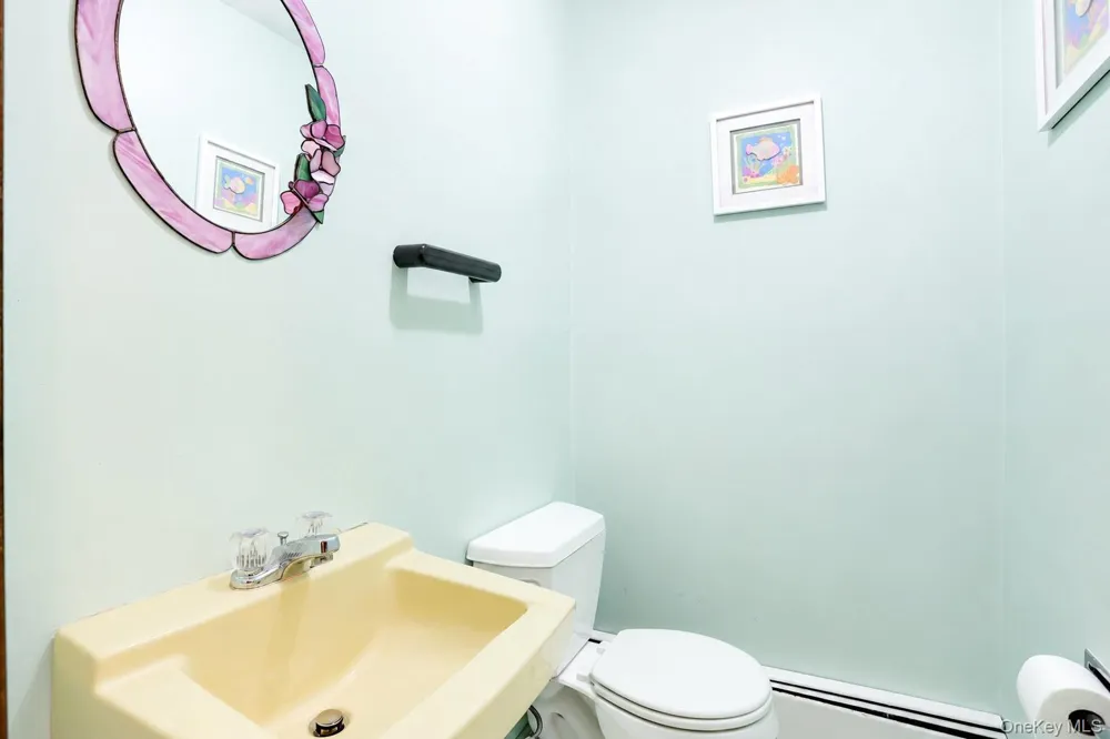 33 Tor View Avenue New City, NY 10956