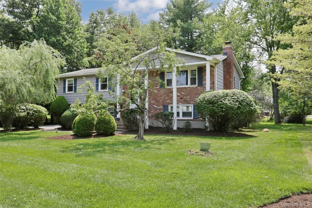 33 Tor View Avenue New City, NY 10956
