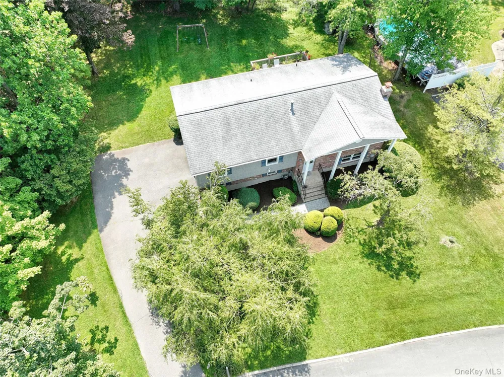33 Tor View Avenue New City, NY 10956