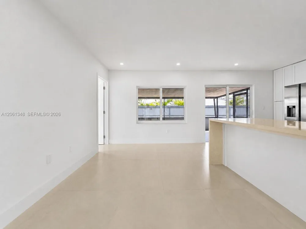 16100 NW 28th Ct Miami Gardens, FL 33054