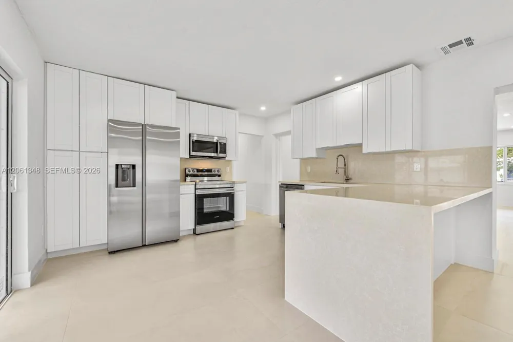 16100 NW 28th Ct Miami Gardens, FL 33054
