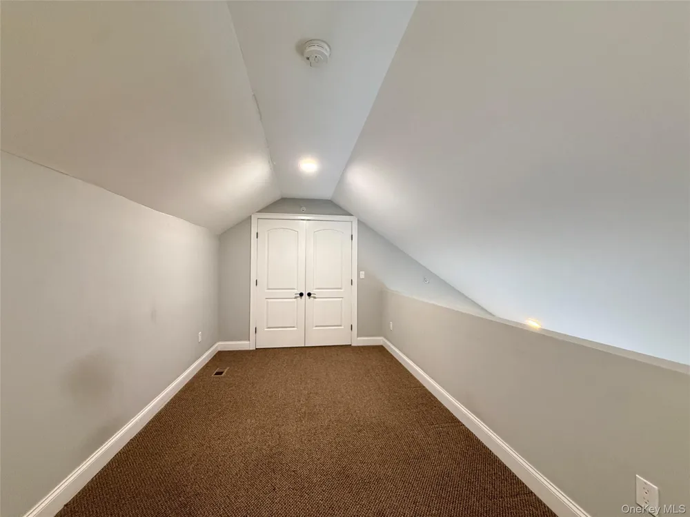 318 Cross Street #2 Westbury, NY 11590