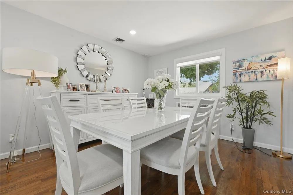 672 Anderson Avenue Franklin Square, NY 11010