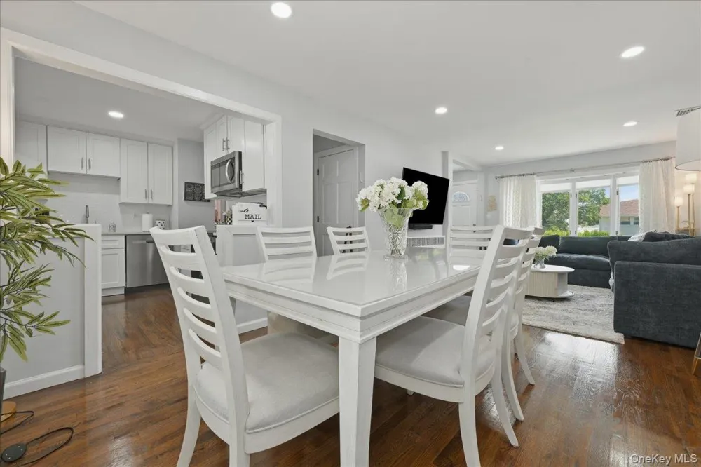 672 Anderson Avenue Franklin Square, NY 11010