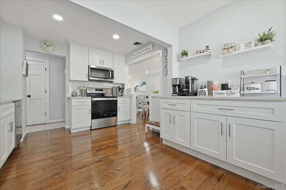 672 Anderson Avenue Franklin Square, NY 11010