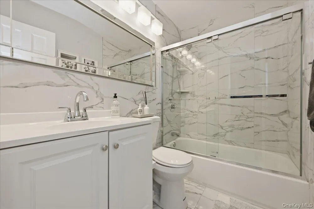 672 Anderson Avenue Franklin Square, NY 11010