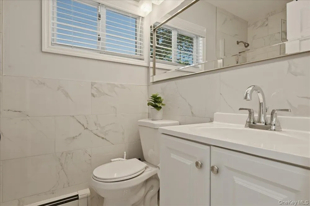 672 Anderson Avenue Franklin Square, NY 11010