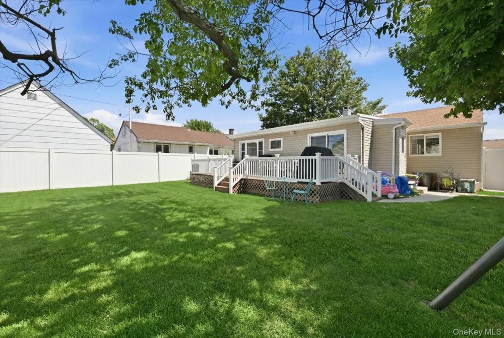 672 Anderson Avenue Franklin Square, NY 11010