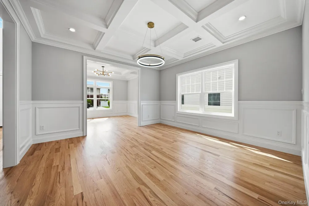 1586 Maeder Avenue Merrick, NY 11566