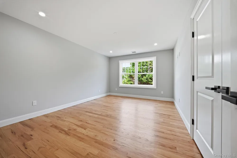 1586 Maeder Avenue Merrick, NY 11566