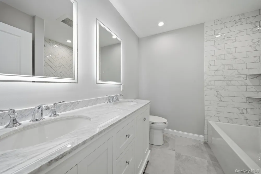 1586 Maeder Avenue Merrick, NY 11566