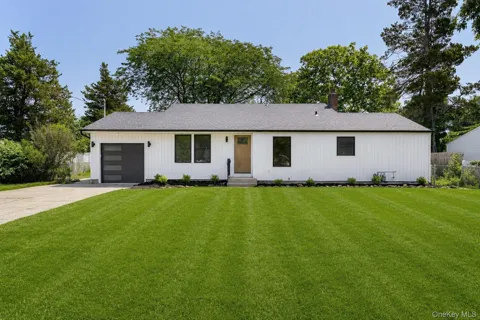933 Thompson Drive