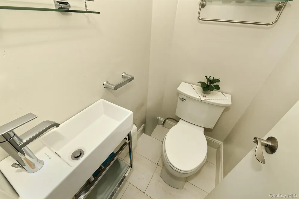 3250 32nd Street Astoria, NY 11106