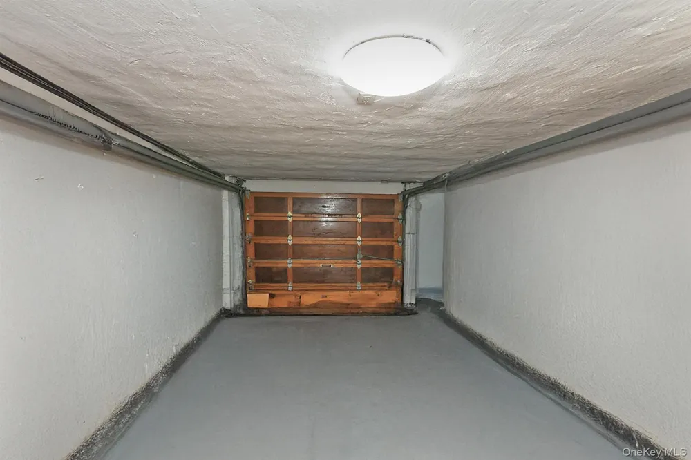 3250 32nd Street Astoria, NY 11106