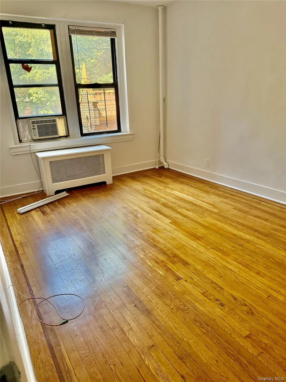 3721 80 STREET #2T Jackson Heights, NY 11372