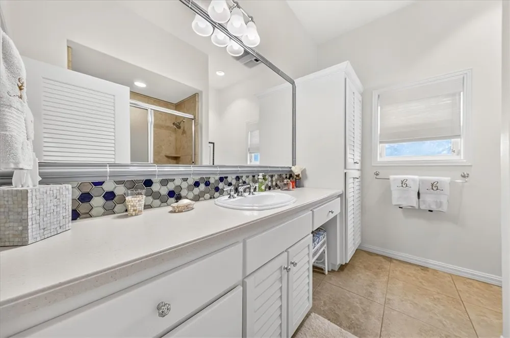 350 Mustang Boulevard Port Aransas, TX 78373