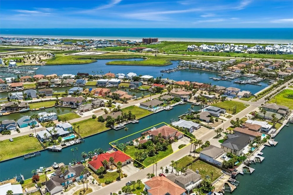 350 Mustang Boulevard Port Aransas, TX 78373