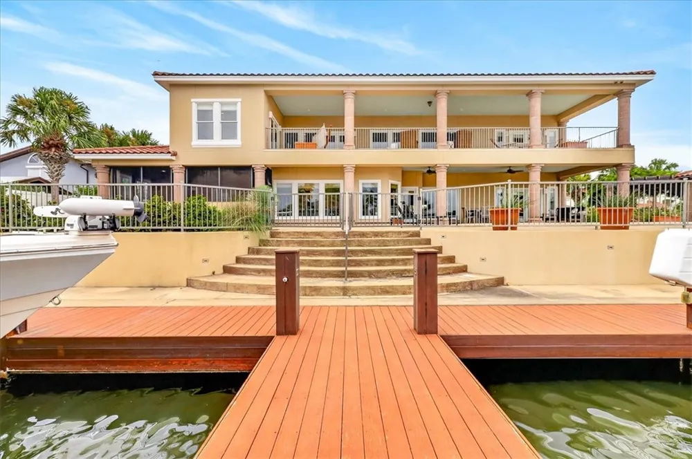 350 Mustang Boulevard Port Aransas, TX 78373