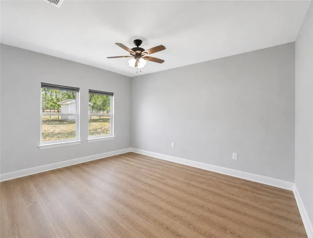 120 Swinney Switch Drive Dinero, TX 78368