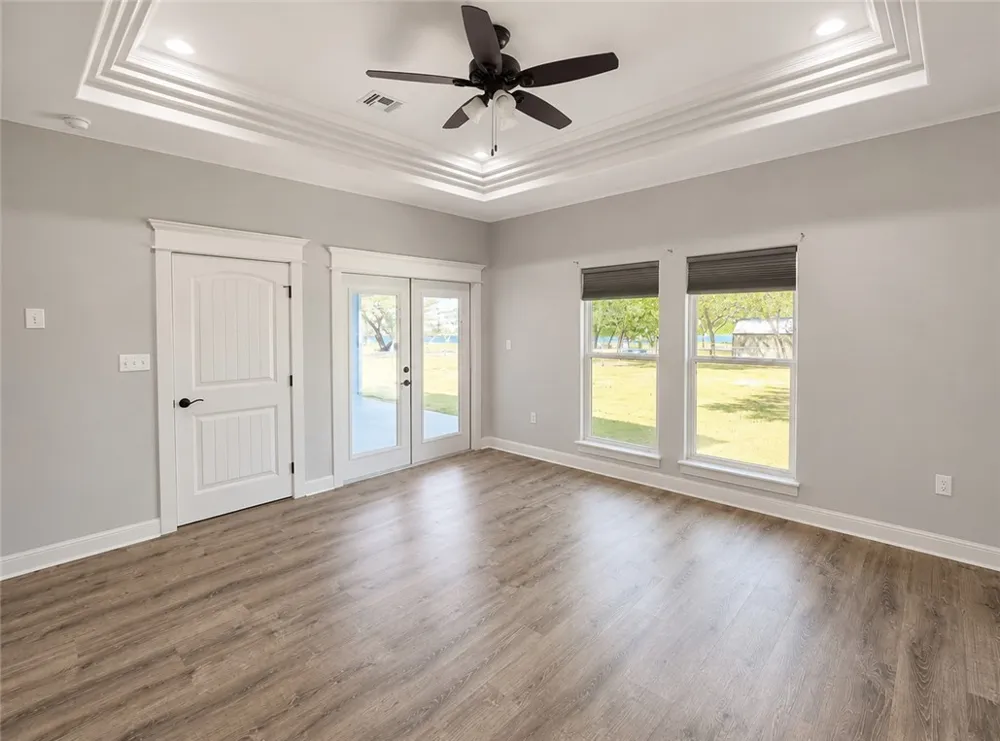120 Swinney Switch Drive Dinero, TX 78368