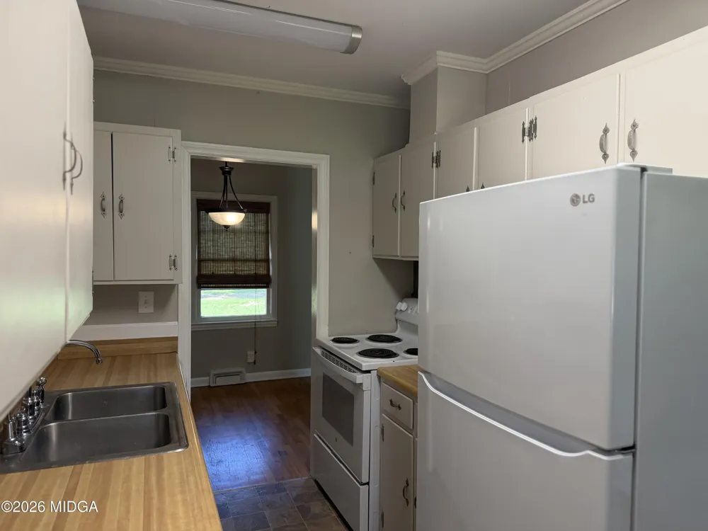 108 W Peter Cochran, GA 31014