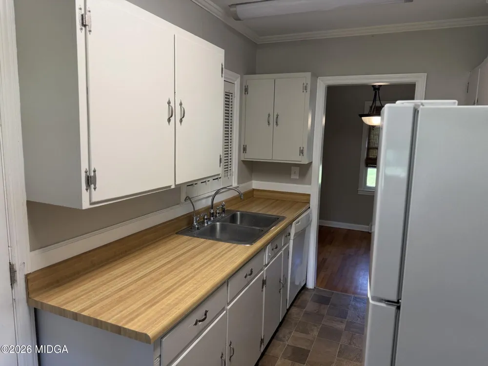 108 W Peter Cochran, GA 31014