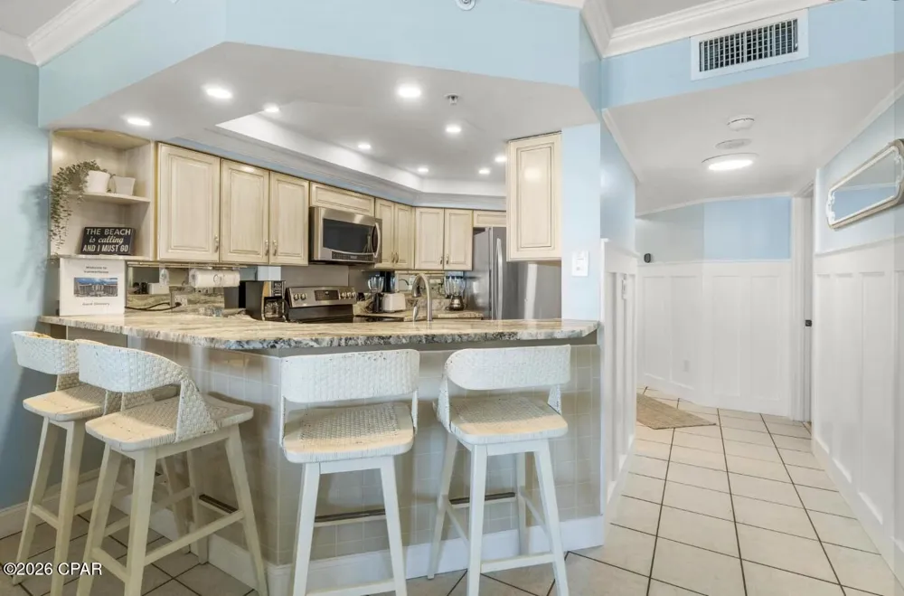 6505 Thomas Drive #512 Panama City, FL 32408