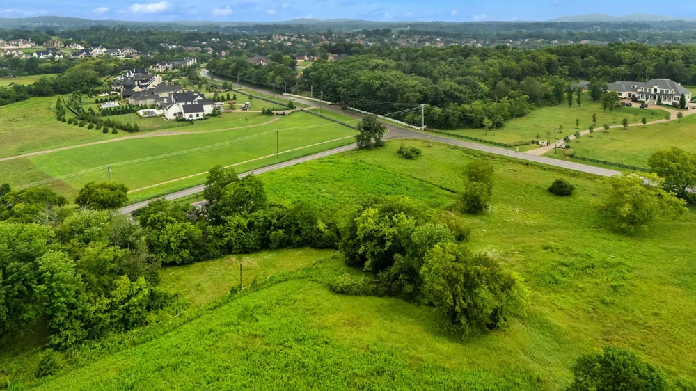 9861 Split Log Rd Brentwood, TN 37027