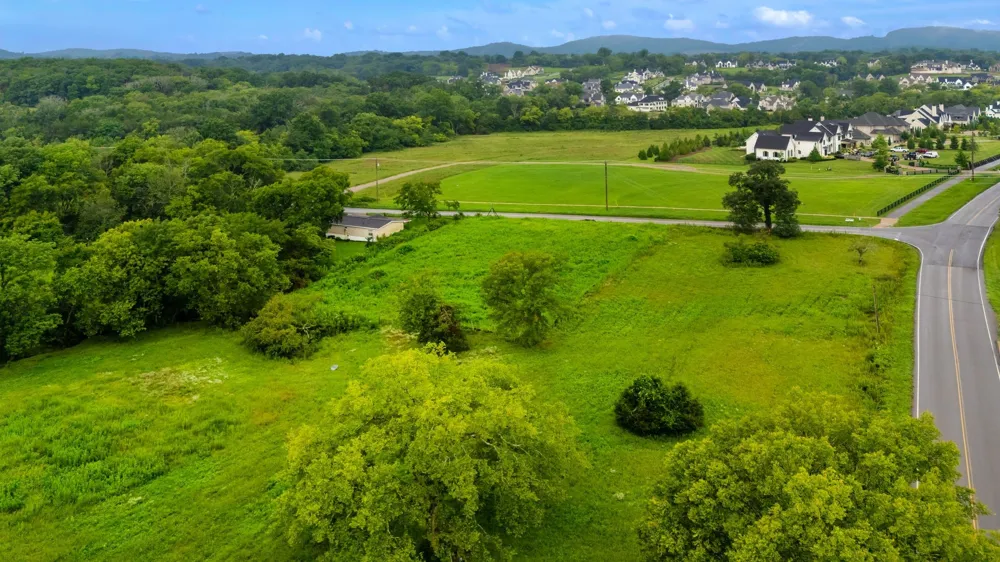 9861 Split Log Rd Brentwood, TN 37027