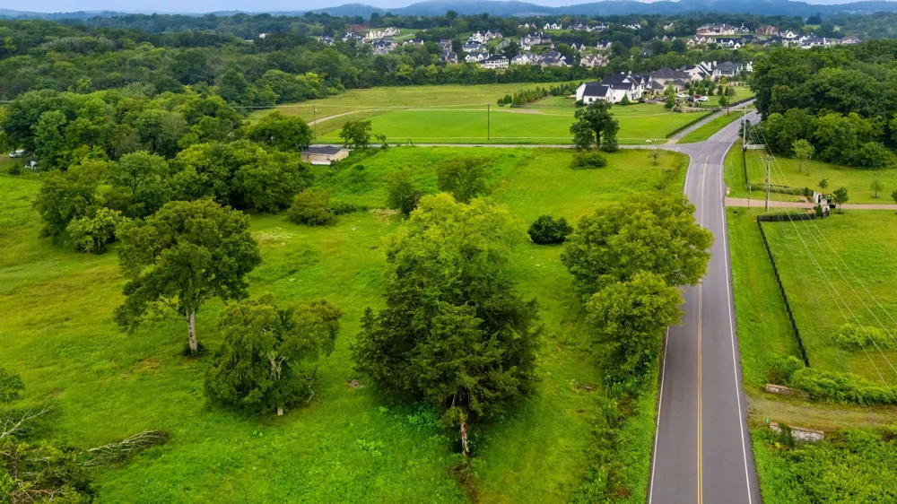 9861 Split Log Rd Brentwood, TN 37027