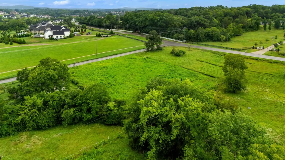 9861 Split Log Rd Brentwood, TN 37027