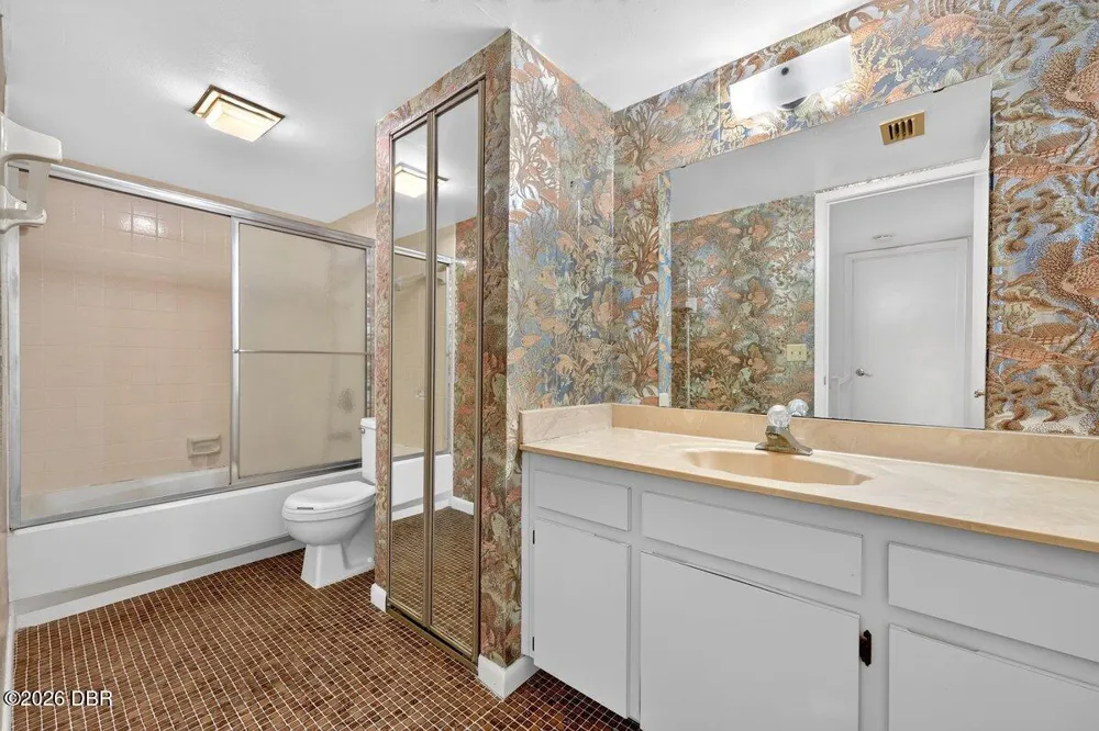 4150 S Atlantic Avenue #102B New Smyrna Beach, FL 32169