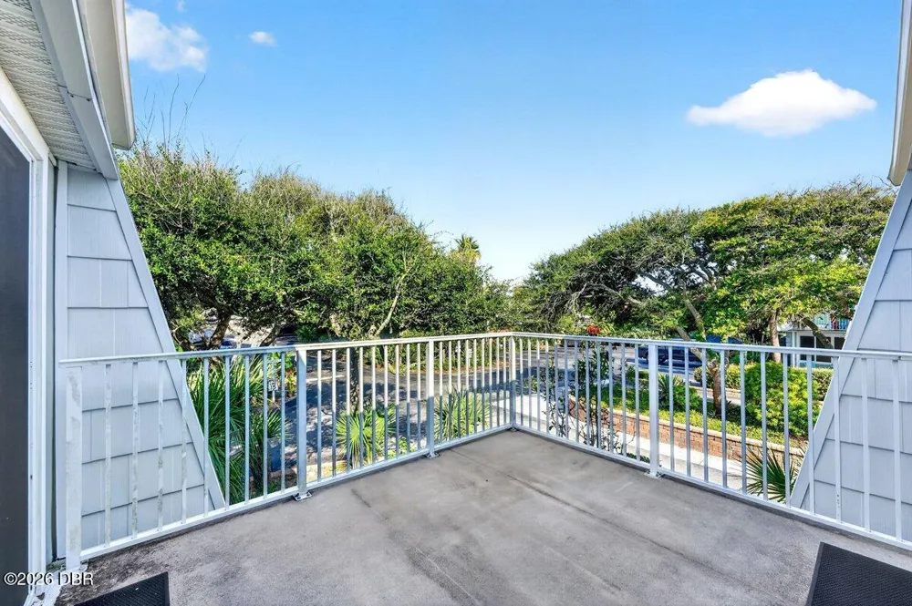 4150 S Atlantic Avenue #102B New Smyrna Beach, FL 32169