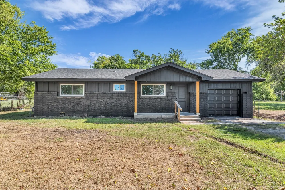 700 4th Street Bruceville Eddy, TX 76524