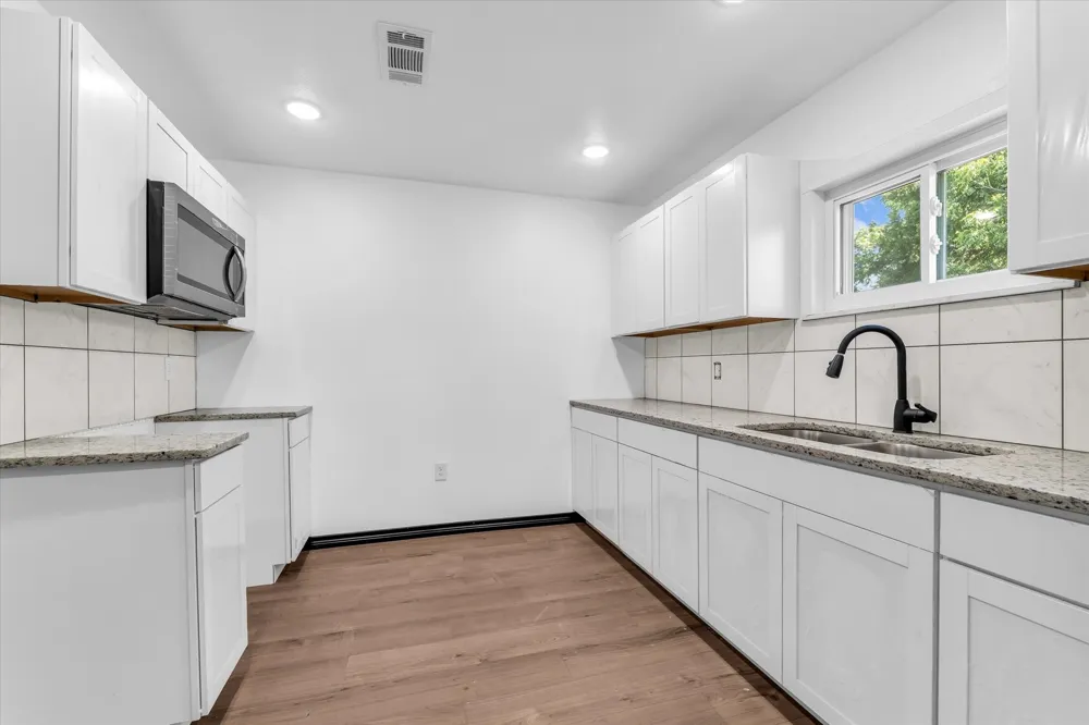 700 4th Street Bruceville Eddy, TX 76524