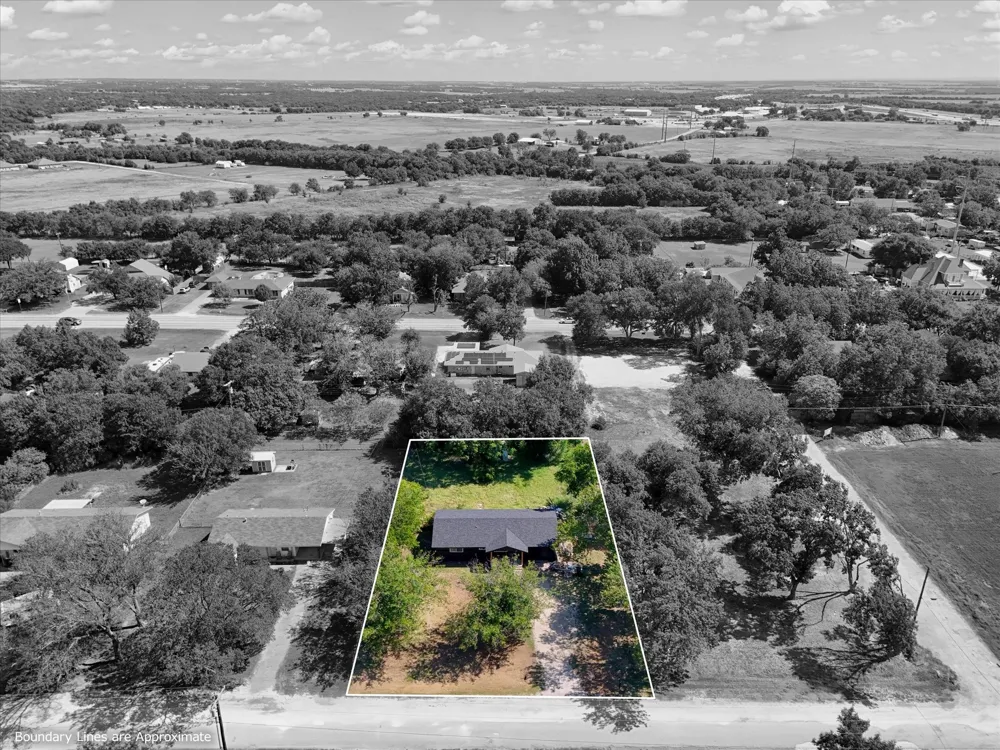 700 4th Street Bruceville Eddy, TX 76524