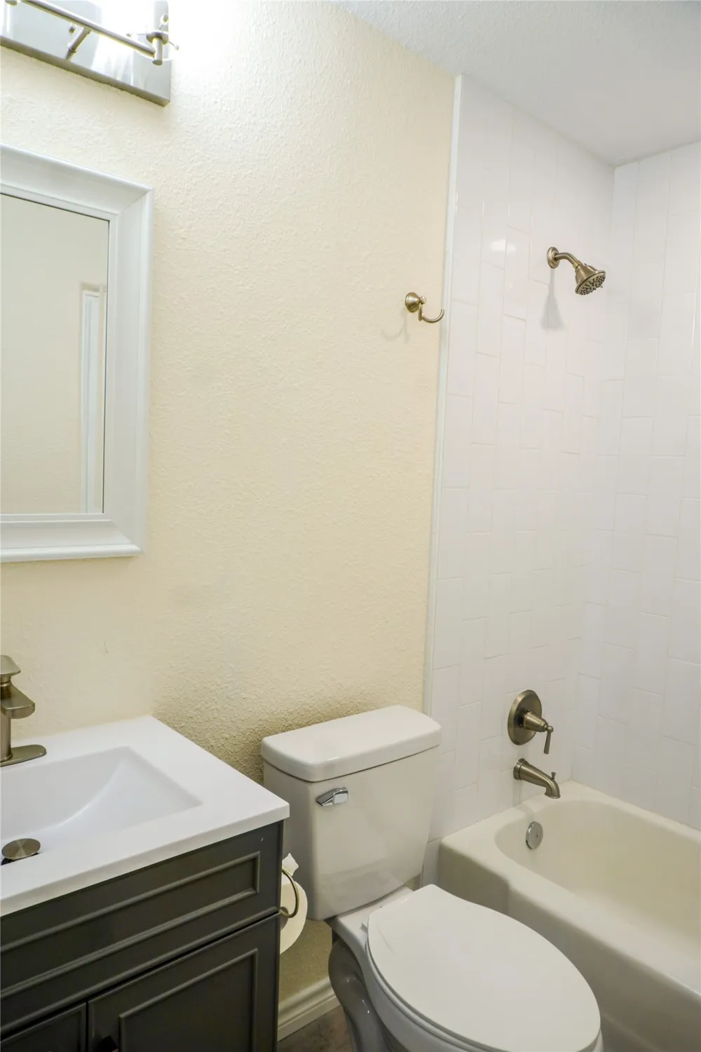 6608 Margaret Drive Forest Hill, TX 76140