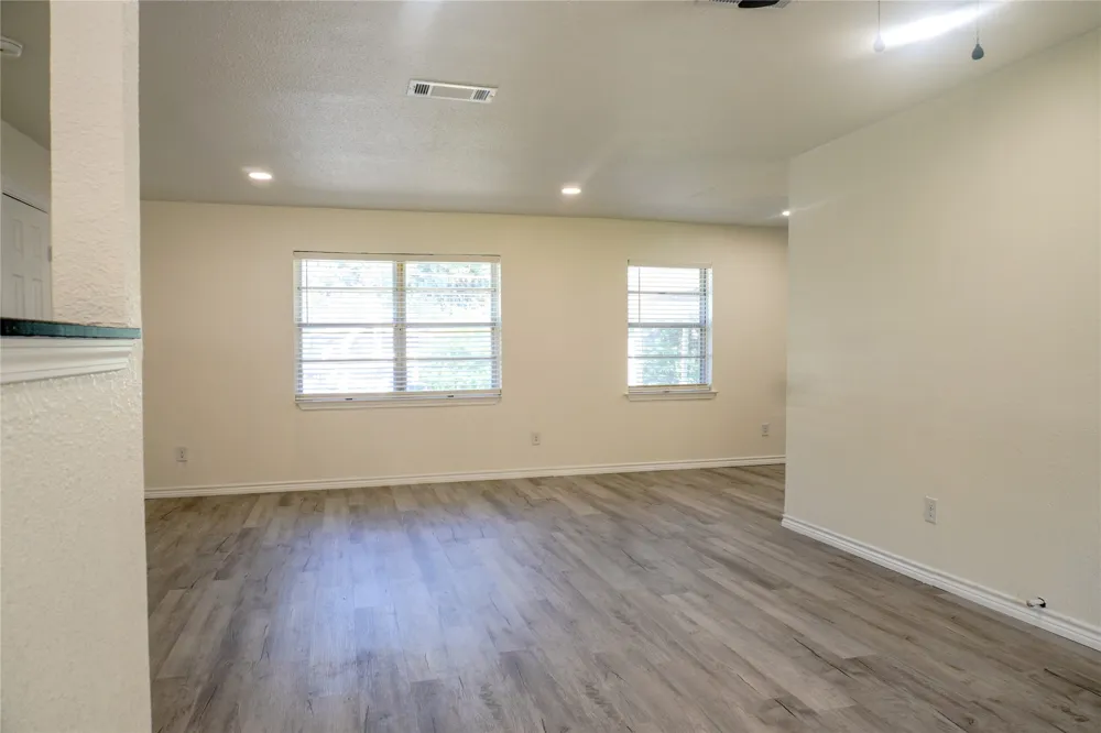 6608 Margaret Drive Forest Hill, TX 76140