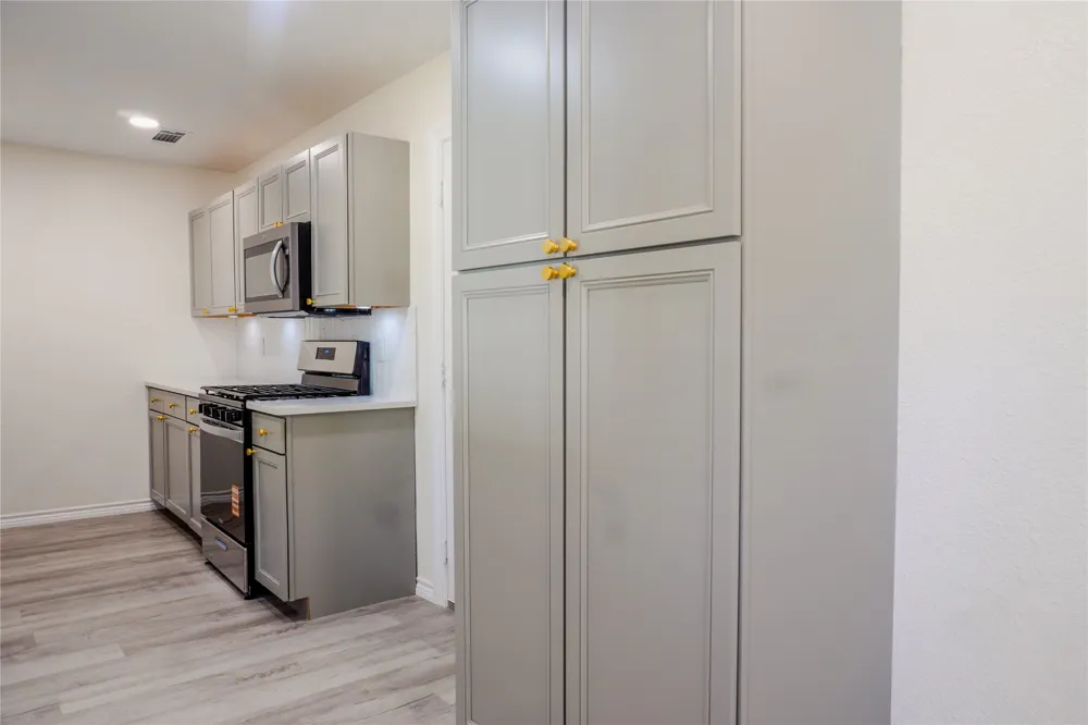 6608 Margaret Drive Forest Hill, TX 76140