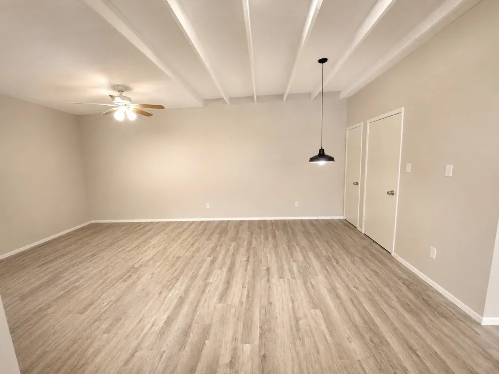 221 San Angelo Avenue Benbrook, TX 76126