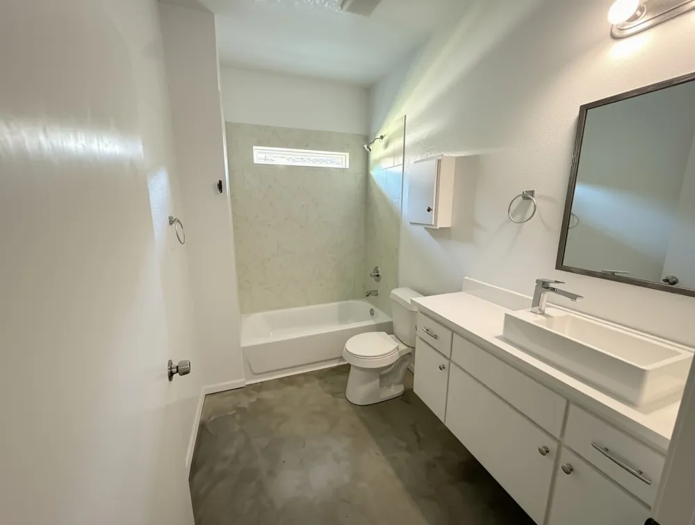 221 San Angelo Avenue Benbrook, TX 76126