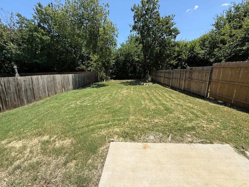 221 San Angelo Avenue Benbrook, TX 76126