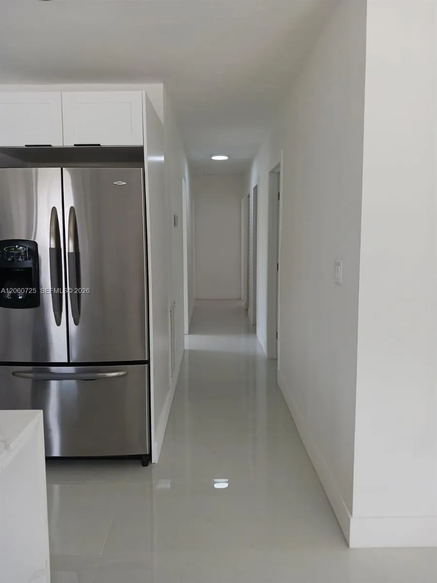 1480 NE 157th St North Miami Beach, FL 33162