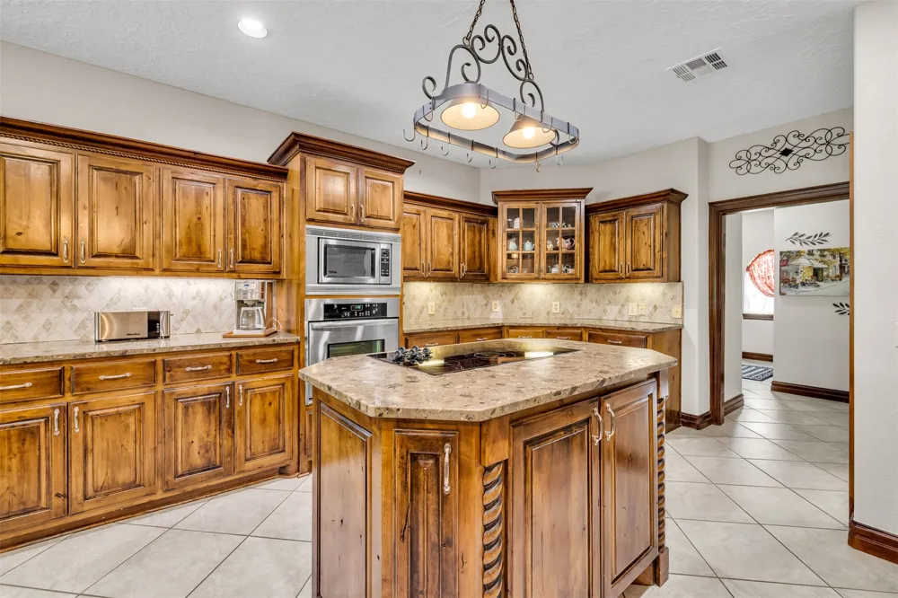 27318 E 758 ROAD Wagoner, OK 74467