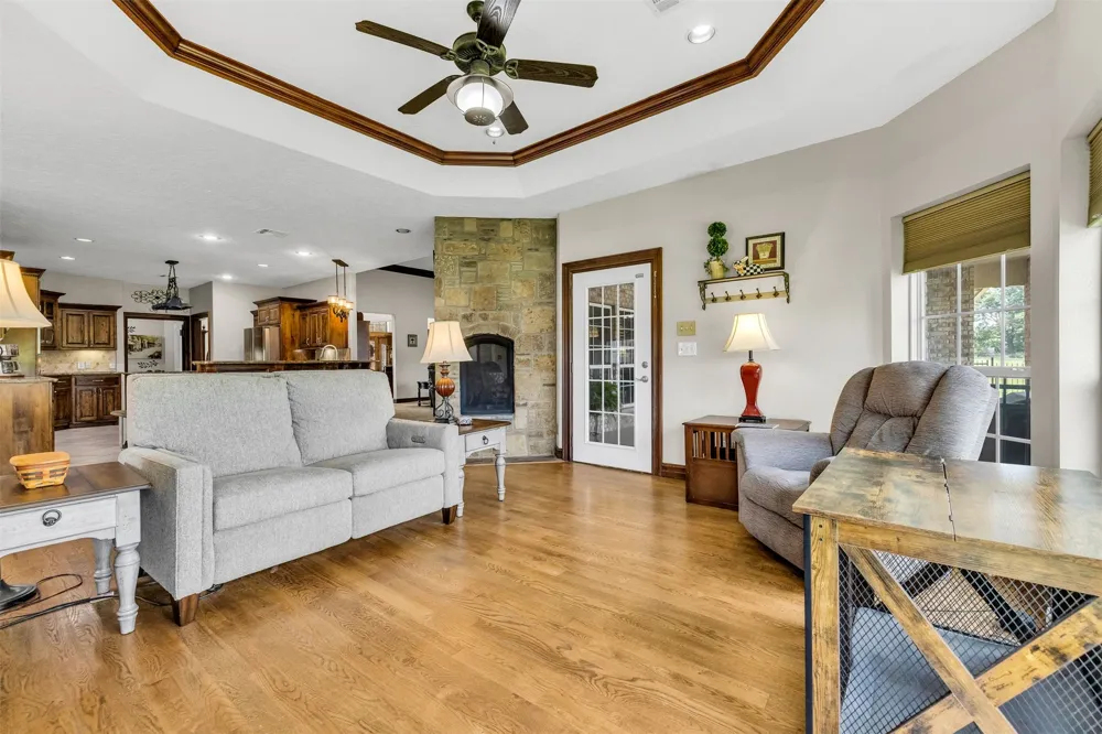 27318 E 758 ROAD Wagoner, OK 74467